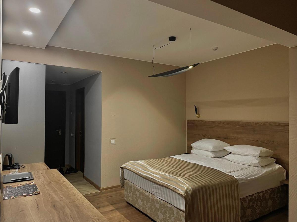 Hotel Gloria Deluxe Borovoe Exteriör bild