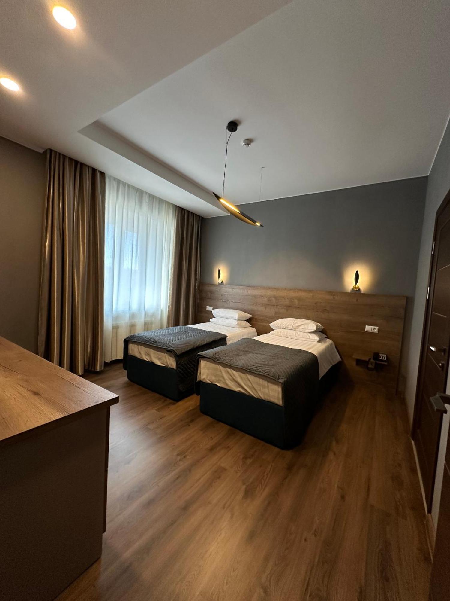 Hotel Gloria Deluxe Borovoe Exteriör bild