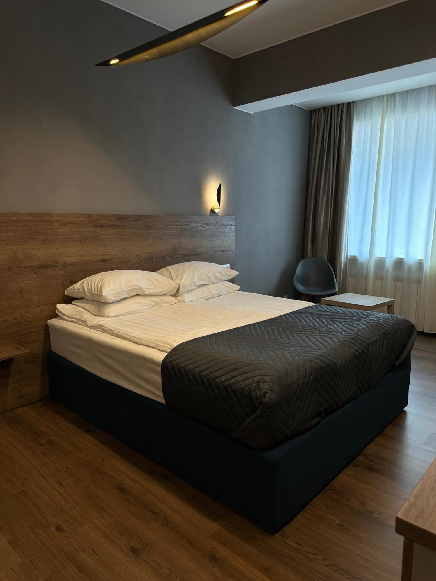 Hotel Gloria Deluxe Borovoe Exteriör bild